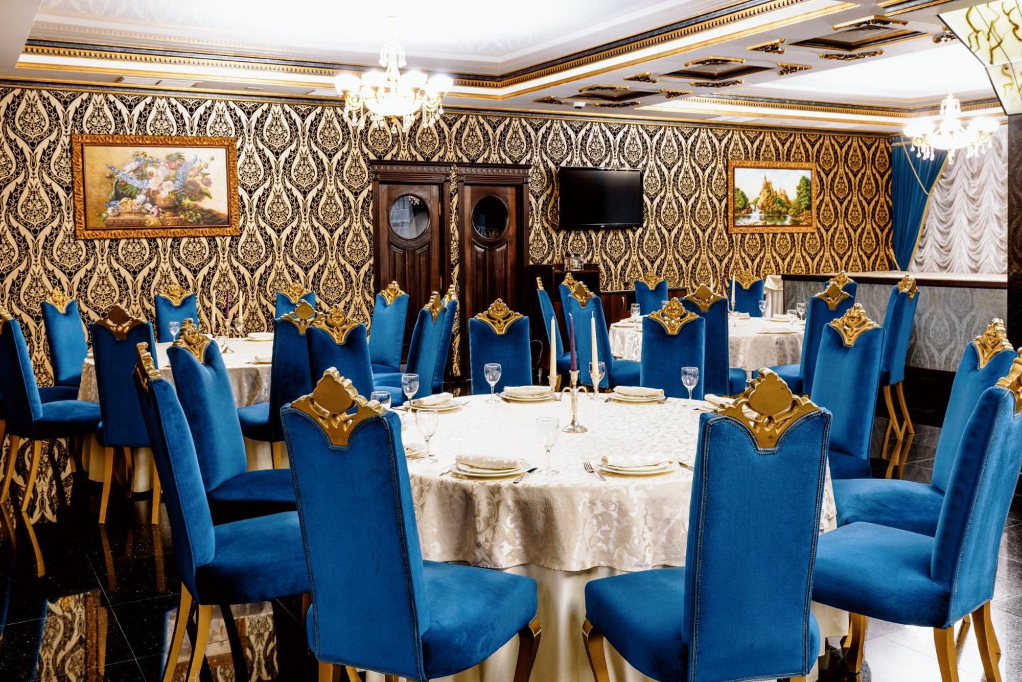 President Hotel